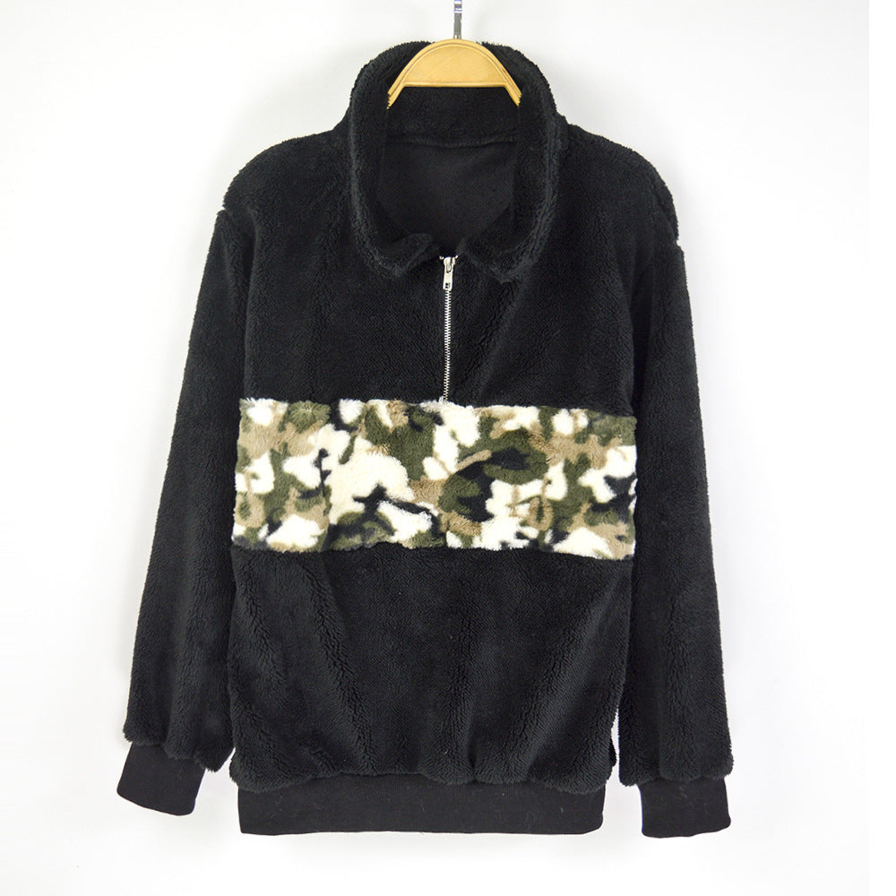 Damen kuschelweiche Fleecejacke mit auffälligem Camouflage-Detail R&B