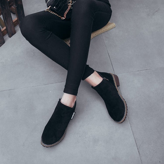 Damen Ankle-Boots aus softem Wildleder mit stabilem Blockabsatz R&B