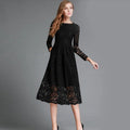 Damen Spitzen Midikleid mit langen Ärmeln und floralem Detail R&B