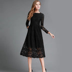 Damen Spitzen Midikleid mit langen Ärmeln und floralem Detail R&B