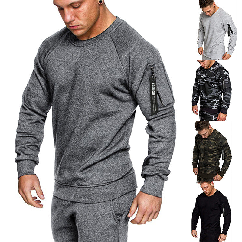 Herren sportlicher Sweatshirt mit praktischer Reißverschlusstasche