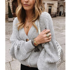 Damen Strickjacke mit oversized Schnitt und dekorativen Knopfdetails R&B