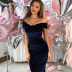 Damen Abendkleid mit Schulterfreiem Design und figurbetonter Silhouette R&B