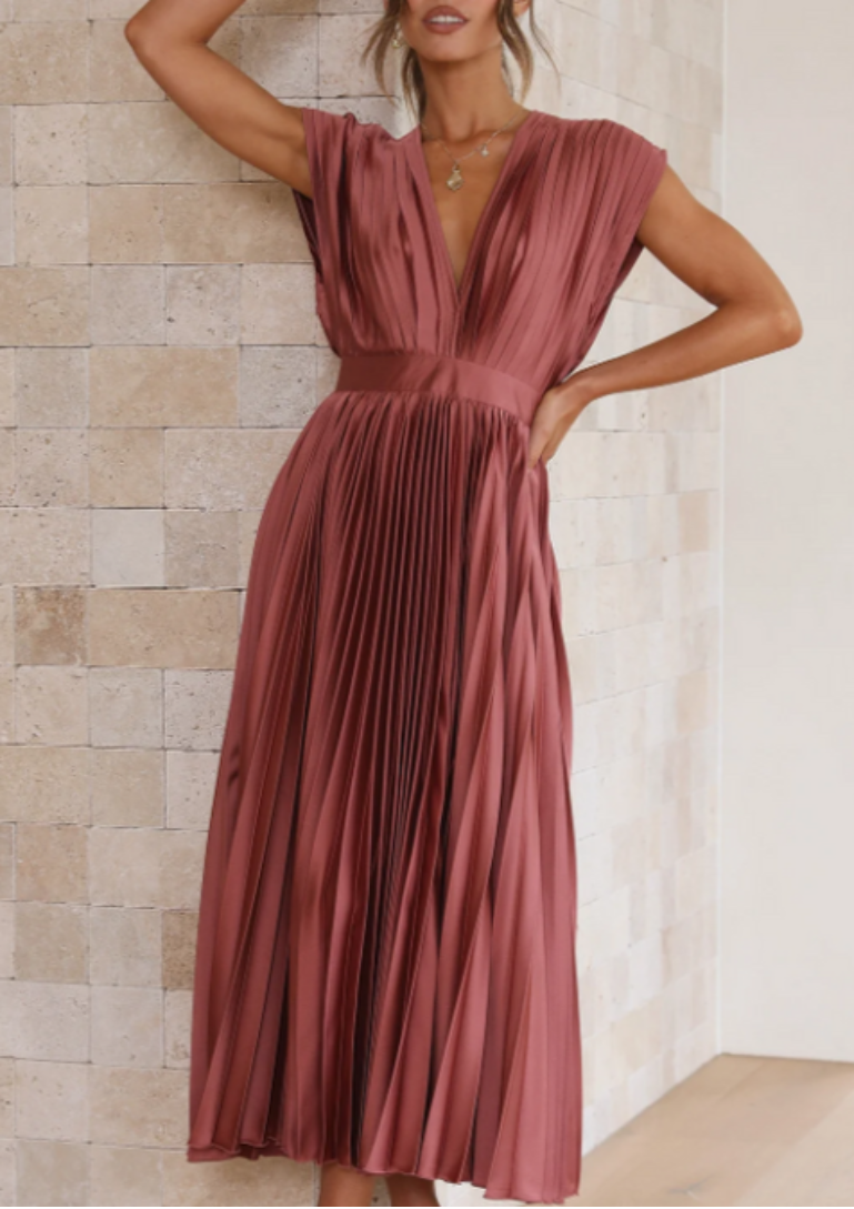 R&B | Elegantes Maxikleid Aus Leichtem Stoff