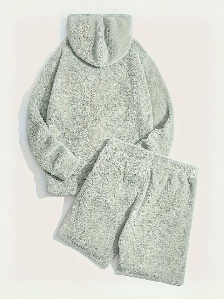 R&B | Fluffy Hoodie und Shorts