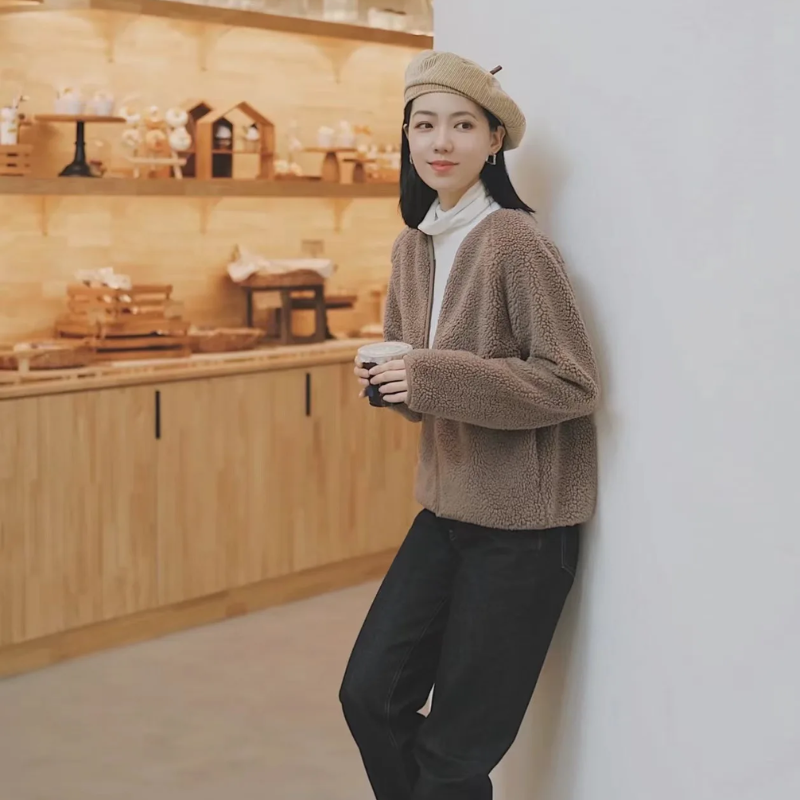 R&B | Kapuzenjacke mit Reißverschluss und Weichem Sherpa Stoff, Fleece Weste