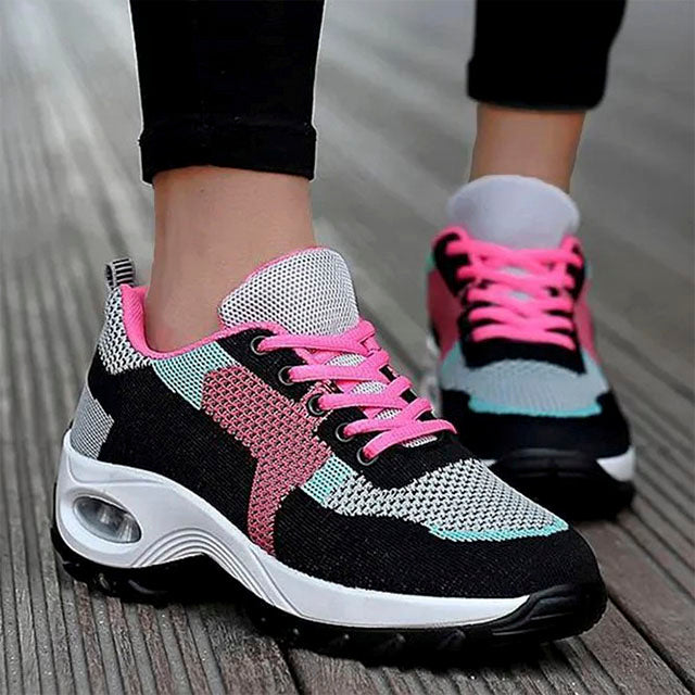 Atmungsaktive Farbblock-Sneaker R&B