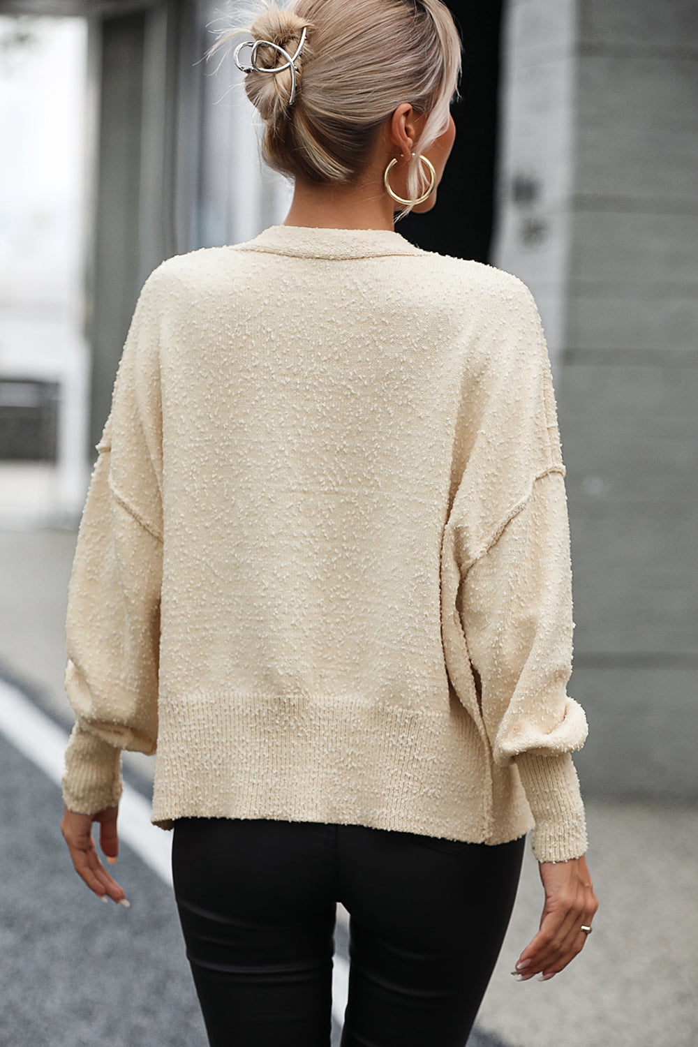 R&B | Knopfleiste Cardigan mit fallen Schultern