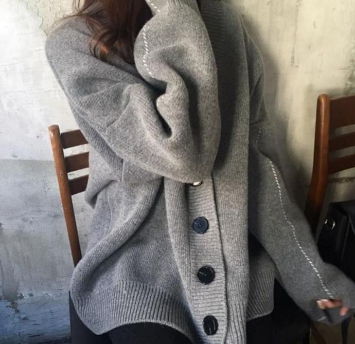 Damen lässige Strickjacke mit übergroßem Schnitt und großen Knöpfen R&B