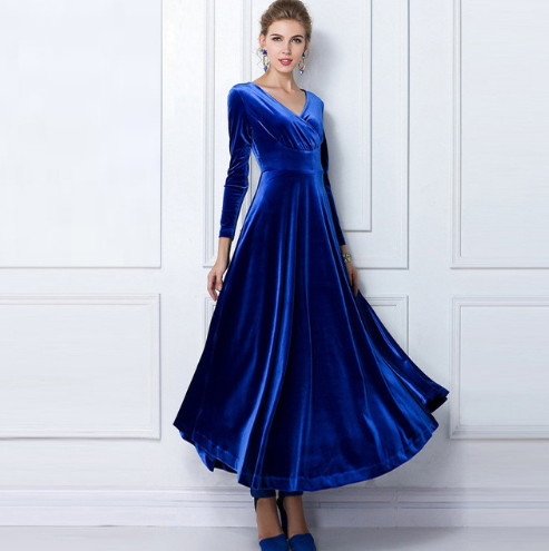 Glamorous Chic Kleid mit verdicktem V-Ausschnitt