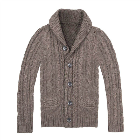 Herren Strickjacke mit klassischem Zopfmuster und praktischen Taschen R&B