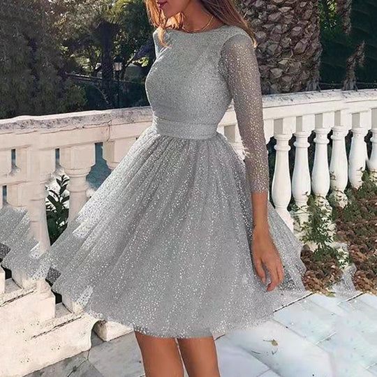 Damen Elegantes Tüllkleid mit Transparenten Ärmeln R&B