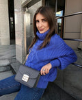 Damen Grobstrickpullover mit hohem Kragen und strukturiertem Zopfdesign R&B