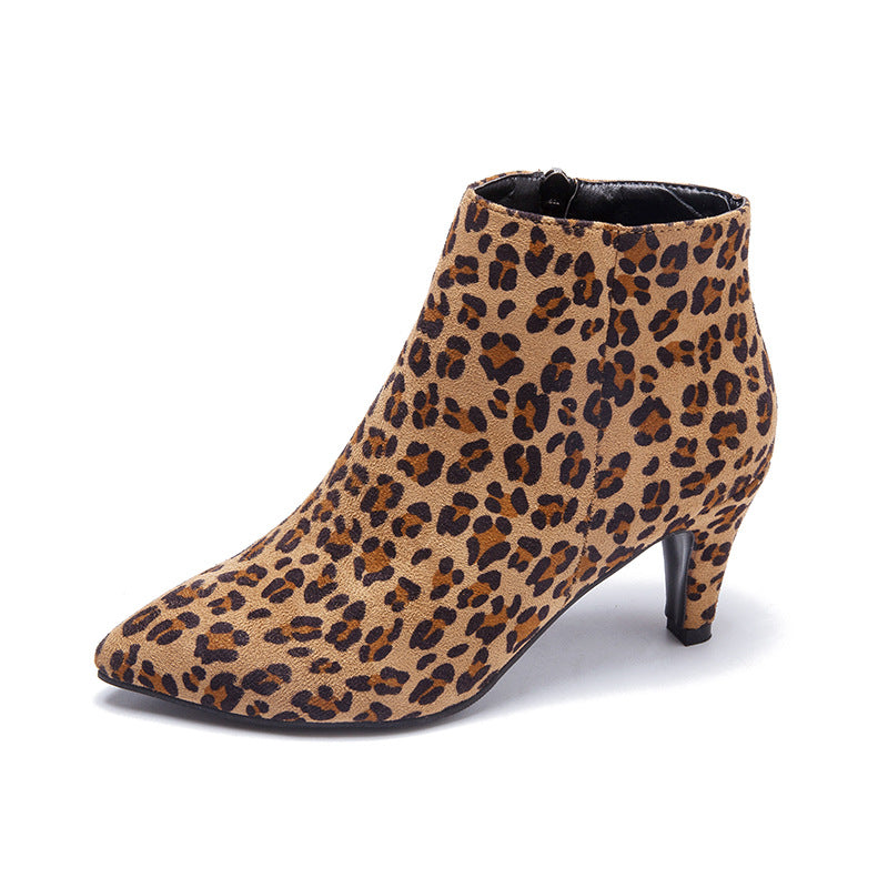 Damen nan spitze Knöchelstiefelette in Wildlederoptik mit schmalem Stilettoabsatz und seitlichem Reißverschluss R&B