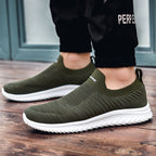 Damen Sportliche Slip-On Sneakers mit flexiblem Strickoberteil R&B