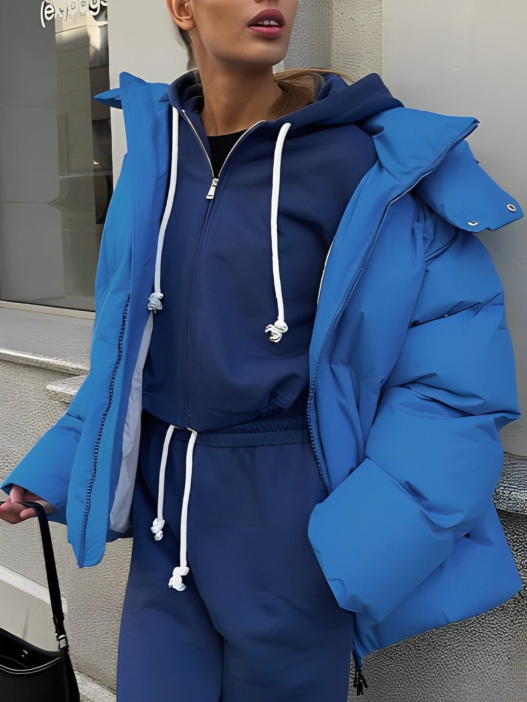 R&B | Kurze, gepolsterte Kapuzenjacke für Frauen