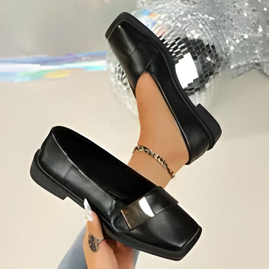 Marianne | Elegante Damen Slipper mit quadratischer Zehe und großer Schnalle R&B