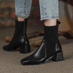 R&B | Stiefel mit Quadratischer Zehenpartie und Elastischen Stricksocken
