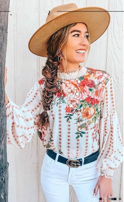 Damen Blumenbluse mit Rüschendetails und voluminösen Ärmeln R&B