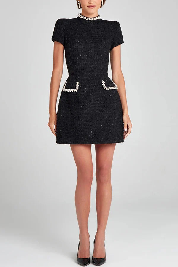 R&B | Exquisite und Verspielt Tweed Stoff Perlenbesatz Kurzarm Eingrifftaschen Mini Kleid