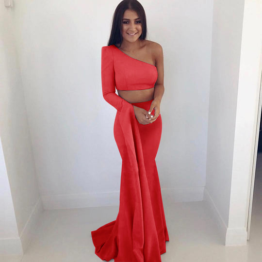 Damen elegantes schulterfreies Abendkleid mit asymmetrischem Schnitt und fließendem Stoff R&B