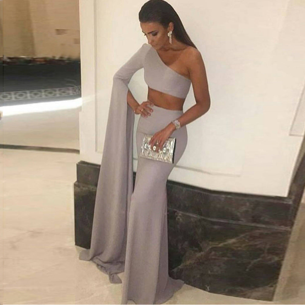 Damen elegantes schulterfreies Abendkleid mit asymmetrischem Schnitt und fließendem Stoff R&B