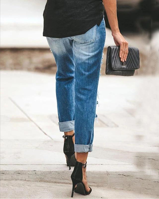 Damen Ripped Jeans im modernen Slim-Fit Schnitt mit fransigen Details R&B