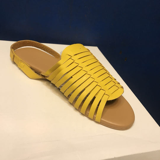 Damen modische Riemchensandalen mit strukturierter Oberflächentextur R&B