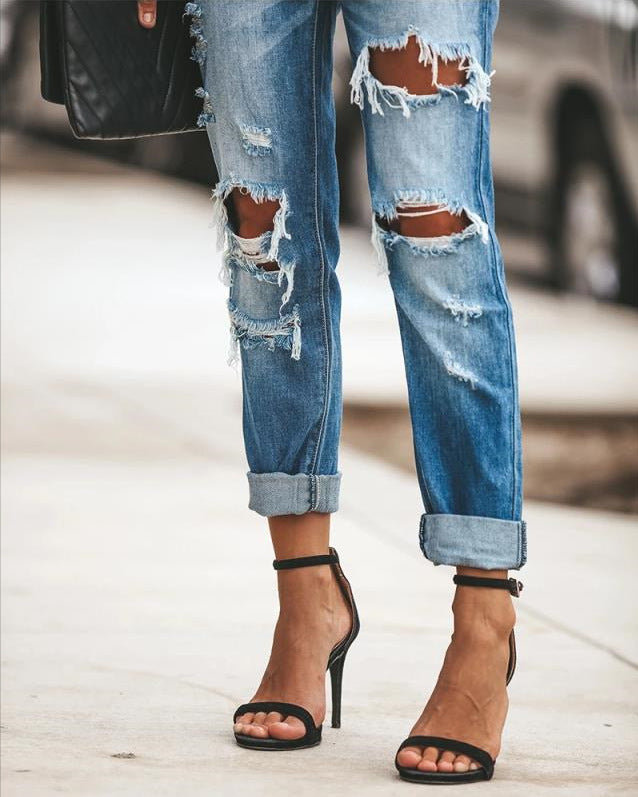 Damen Ripped Jeans im modernen Slim-Fit Schnitt mit fransigen Details R&B