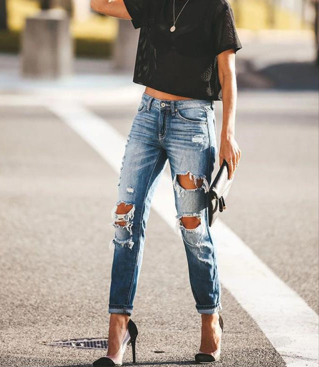 Damen Ripped Jeans im modernen Slim-Fit Schnitt mit fransigen Details R&B