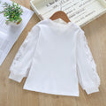 Mädchen elegante Bluse mit dekorativen Spitze-Ärmeln R&B