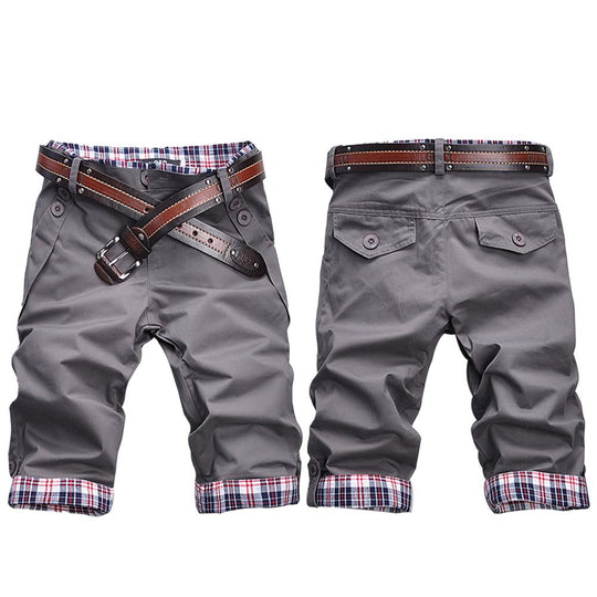 R&B – Hochwertige Shorts mit Gürtel und Karomuster