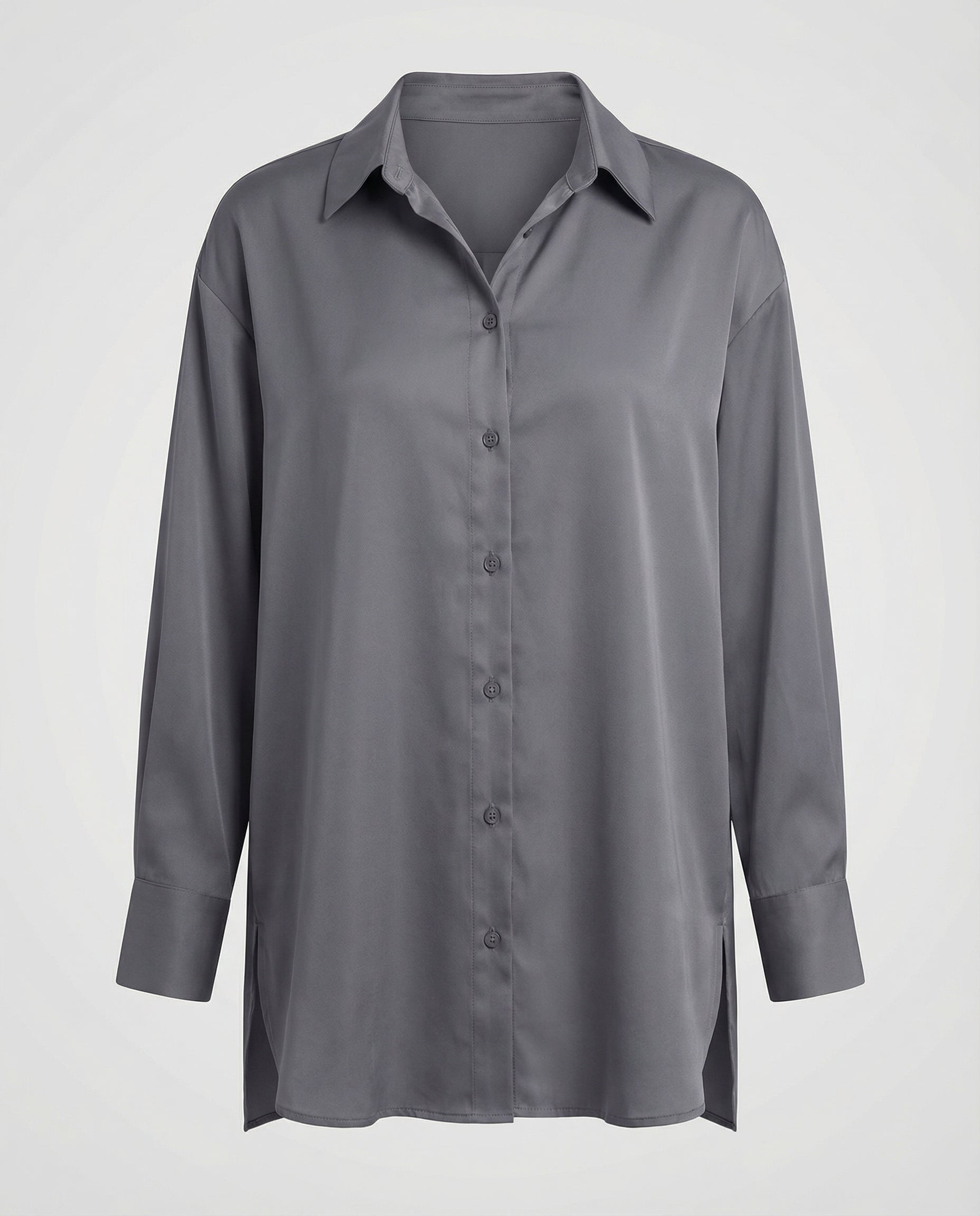 Stylisches Oversize-Shirt mit hochgekrempelten Ärmeln