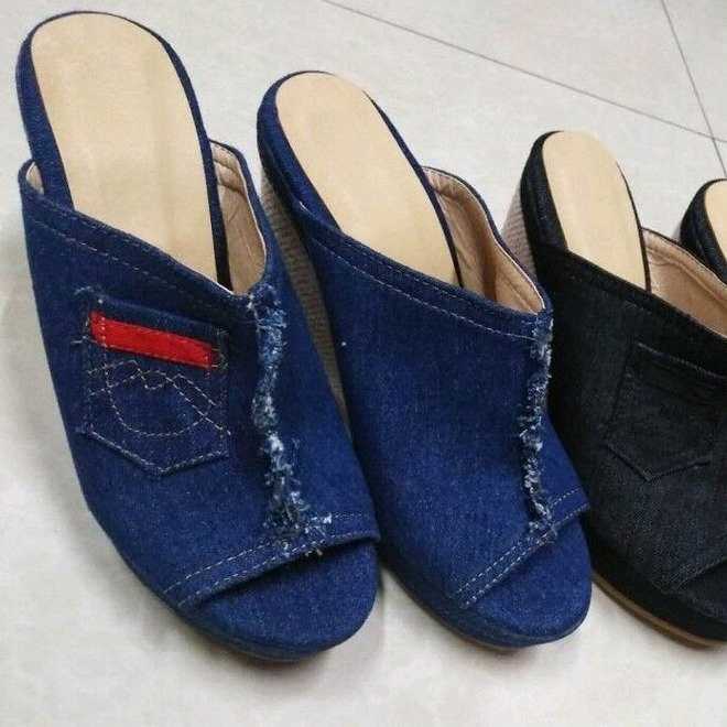 Damen Wedge-Pantoletten aus Denim mit modischem Fransen-Design R&B
