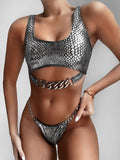 Damen Bikini-Set mit schickem Schlangenmuster und Ketten-Detail