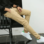 Herren modische Chino-Hose mit schmalem Schnitt und praktischen Taschen R&B