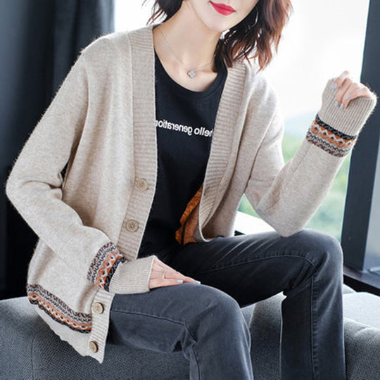 Damen Strickjacke mit eleganten Knopfdetails und modischer Häkelbordüre R&B