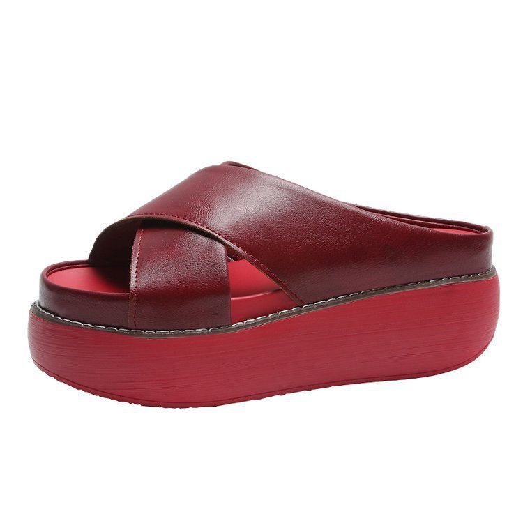 Damen Komfortable Plateausandalen aus hochwertigem Kunstleder mit überkreuzten Riemen R&B