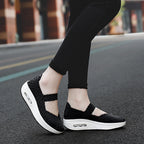 Damen nan gewR&Bter Mary-Jane-Sneaker mit elastischem Flechtoberteil, Klettverschluss und luftgepolsterter Plateausohle R&B