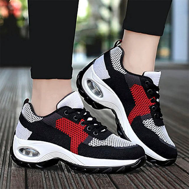 Atmungsaktive Farbblock-Sneaker R&B