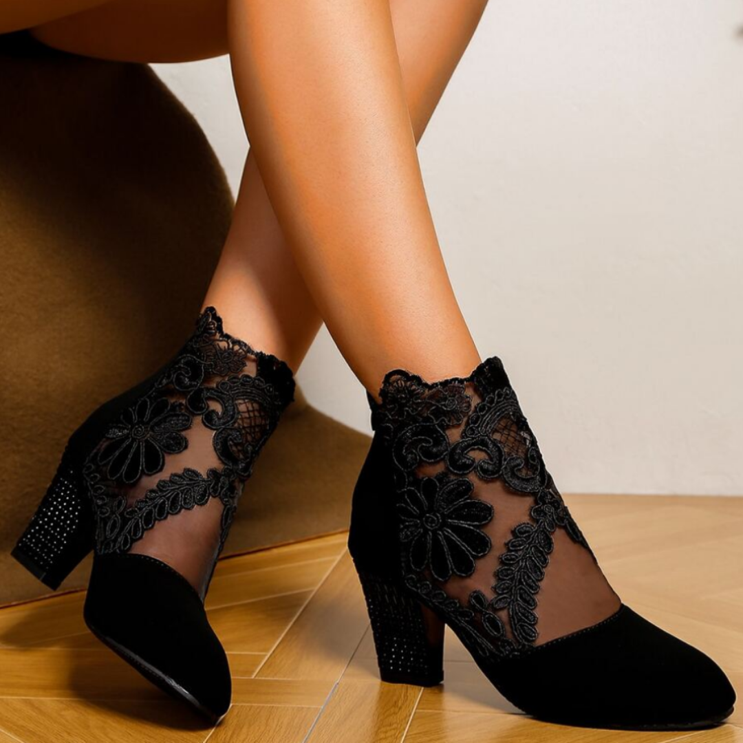 R&B | Bestickte High-Heel-Stiefel - Trendy Footwear