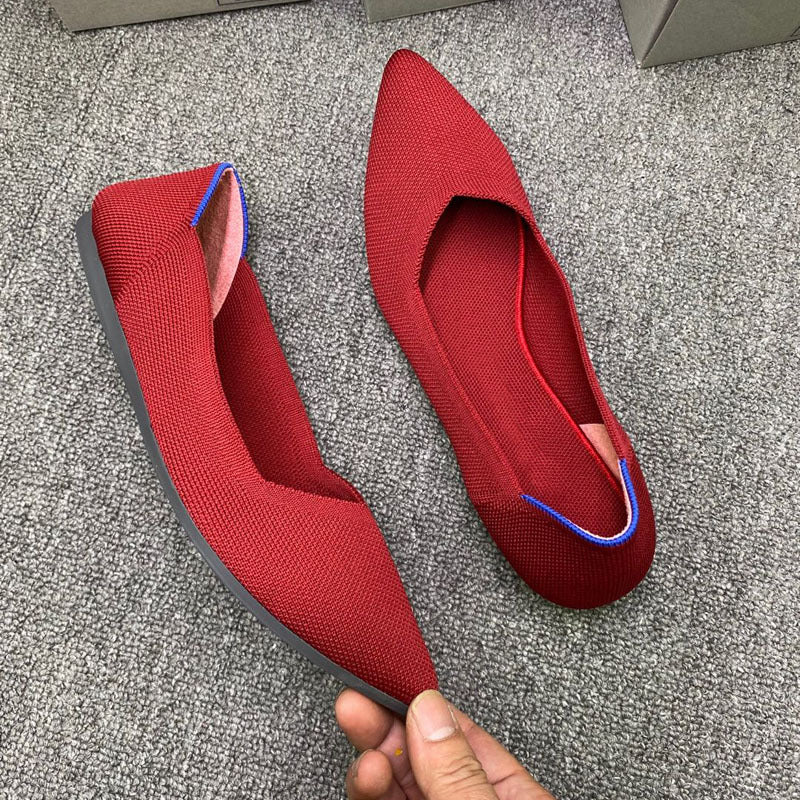 Damen Elegante spitz zulaufende Ballerinas mit modischem Akzent