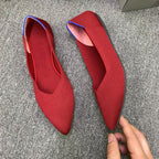 Damen Elegante spitz zulaufende Ballerinas mit modischem Akzent