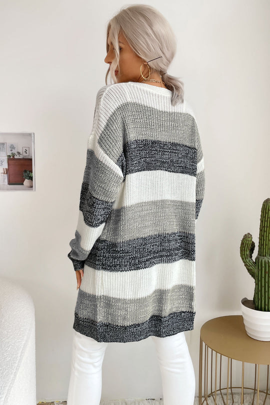 R&B | Einfache und Stilvolle Strickjacke