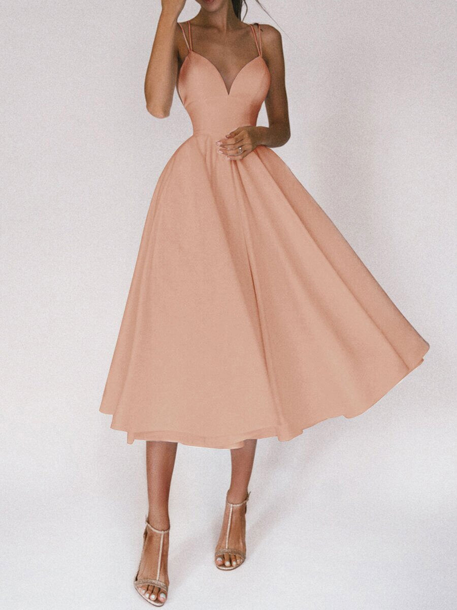 R&B | Grace Das Elegante Trägerkleid mit V-Ausschnitt