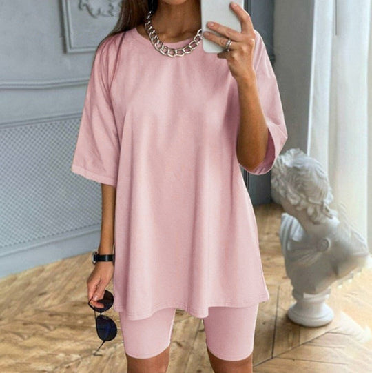 Damen Sportliches Zweiteiliges Set mit T-Shirt und Shorts R&B