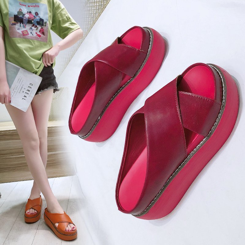 Damen Komfortable Plateau-Mules mit eleganter Riemenführung R&B