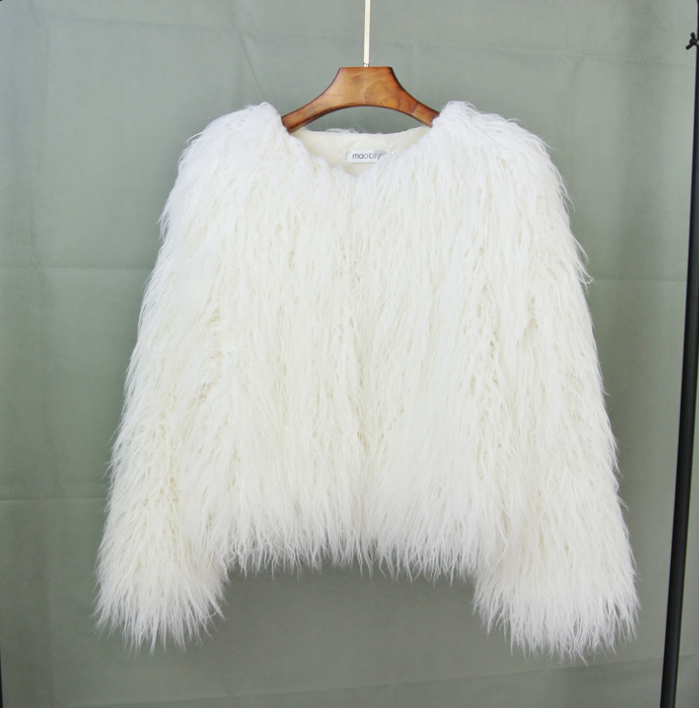 R&B | Fluffy Kurze Jacke