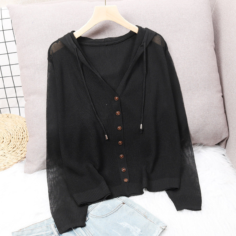 Damen Strickjacke mit Kapuze und eleganten Holzknöpfen R&B
