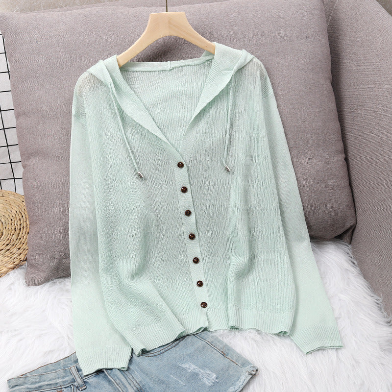 Damen Strickjacke mit Kapuze und eleganten Holzknöpfen R&B